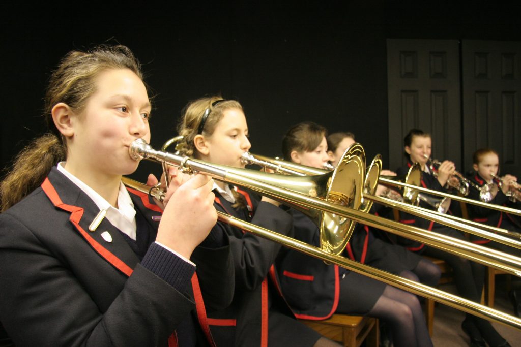 brass music academy trencin hra na pozaunu